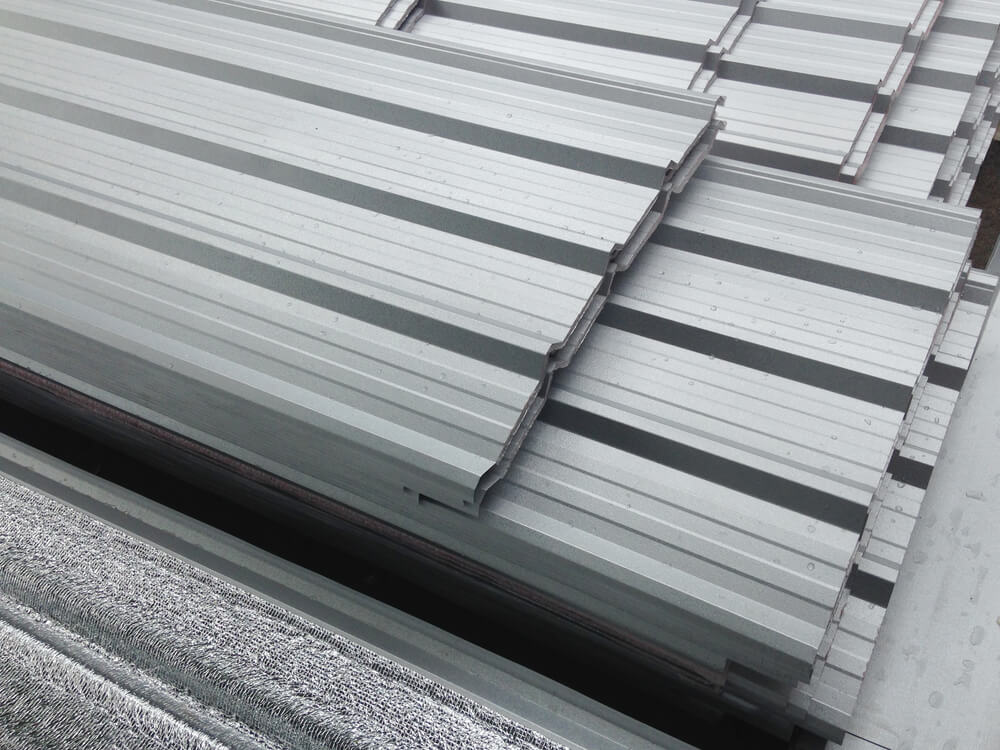 causes of premature roof failure materials