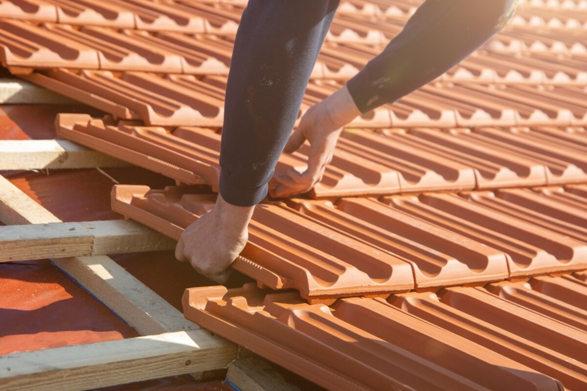 hiring a roofing company